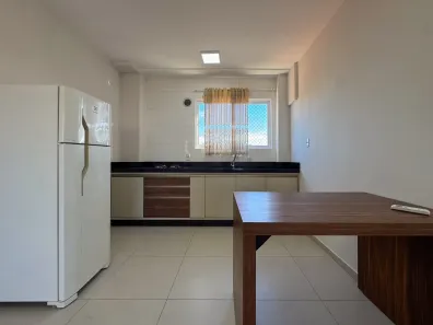 Apartamento com 2 Quartos para alugar, 65m² no Centro, Tubarão
