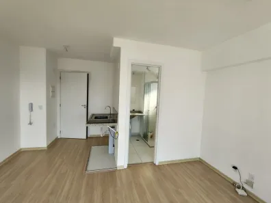 Kitnet à venda, 26m² no Liberdade, São Paulo