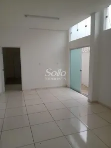 Sala Comercial para alugar, 275m² no Granada, Uberlândia