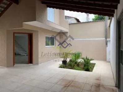 Sobrado com 2 Quartos à venda, 200m² no Jardim Suzano, Suzano