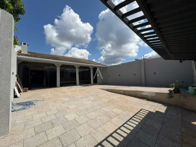 Casa com 3 Quartos à venda, 133m² no Santa Felicidade, Cascavel
