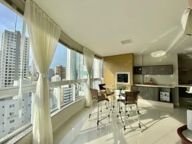 Apartamento com 2 Quartos para alugar, 100m² no Centro, Balneário Camboriú