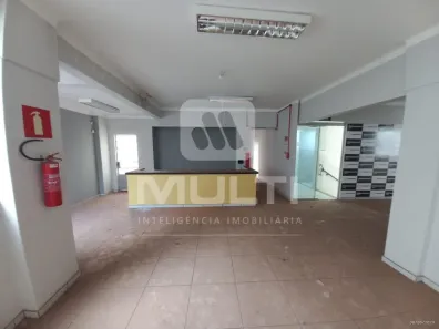 Sala Comercial com 1 Quarto para alugar, 270m² no Centro, Uberlândia