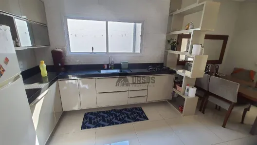 Sobrado com 2 Quartos à venda, 125m² no Residencial Mombaça I, Pindamonhangaba