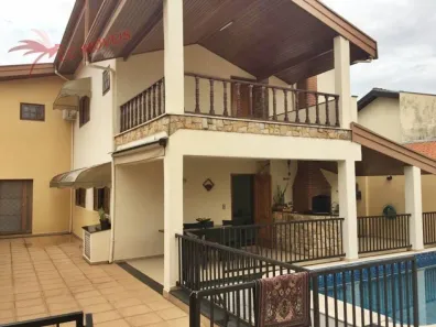 Casa com 4 Quartos à venda, 364m² no Santa Cruz, Americana