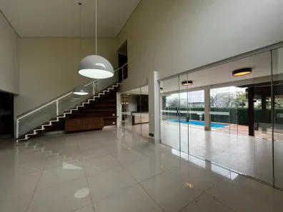 Casa de Condomínio com 3 Quartos para alugar, 230m² no Nova Uberlândia, Uberlândia