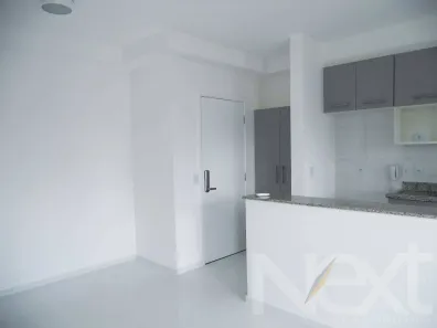 Apartamento com 1 Quarto para alugar, 46m² no Cambuí, Campinas