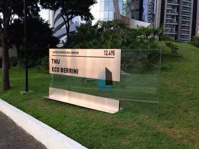 Prédio Comercial para alugar, 673m² no Pinheiros, São Paulo