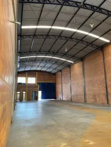 Galpão/Depósito/Armazém para alugar, 348m² no Quintino Facci I, Ribeirão Preto