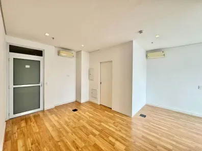 Sala Comercial à venda, 42m² no Cidade Monções, São Paulo