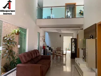 Casa com 5 Quartos à venda, 300m² no Vinhais, São Luís