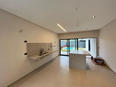Casa de Condomínio com 2 Quartos à venda, 300m² no Areão, Taubaté