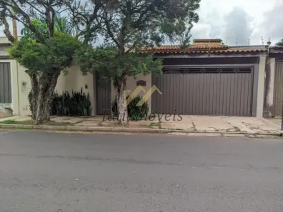 Casa com 4 Quartos à venda, 232m² no Jardim Alvorada, São Carlos