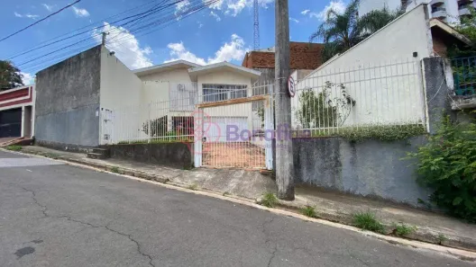 Casa com 3 Quartos para alugar, 219m² no Vila Maria Luiza, Jundiaí