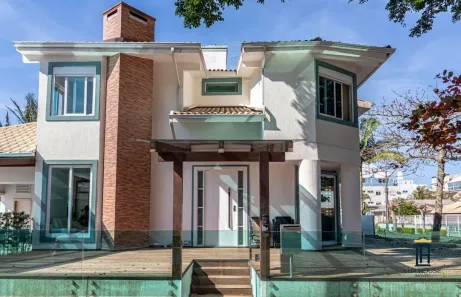 Casa com 4 Quartos para alugar, 204m² no Jurerê, Florianópolis