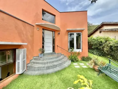 Casa de Condomínio com 4 Quartos à venda, 218m² no Vila Santo Antônio, Cotia