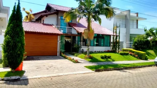 Casa com 5 Quartos à venda, 350m² no Jurerê Internacional, Florianópolis