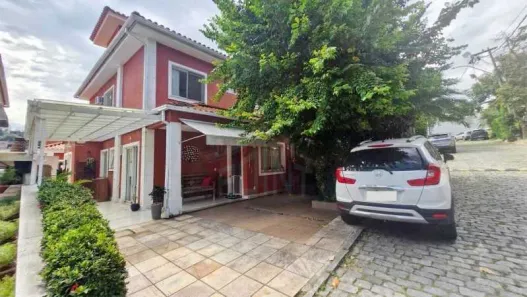 Casa de Condomínio com 4 Quartos à venda, 125m² no Badu, Niterói