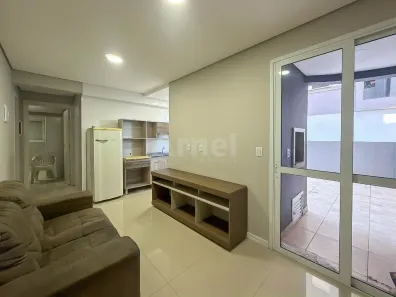 Apartamento com 2 Quartos para alugar, 53m² no São José, Passo Fundo