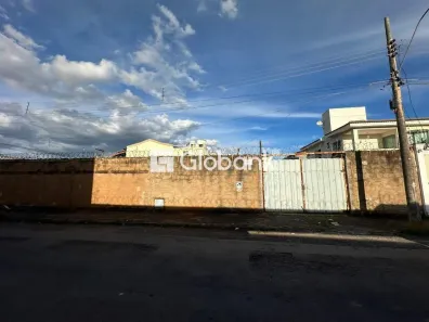 Lote/Terreno para alugar, 225m² no Alto São João, Montes Claros