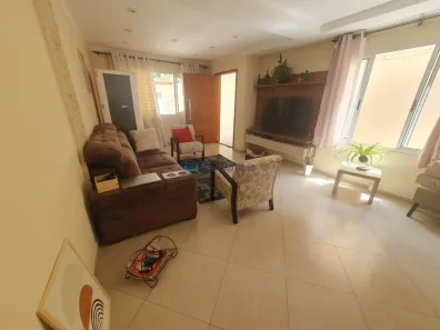 Casa com 3 Quartos à venda, 245m² no Saúde, São Paulo