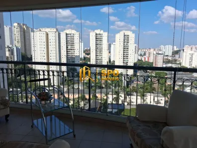 Apartamento com 3 Quartos à venda, 130m² no Vila Sofia, São Paulo