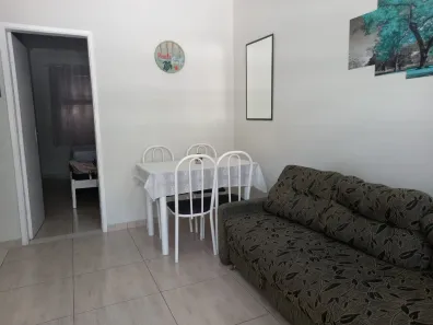 Apartamento com 2 Quartos para alugar, 43m² no Guilhermina, Praia Grande