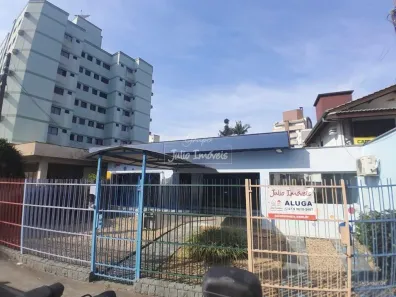 Casa com 5 Quartos para alugar, 244m² no Centro I, Brusque