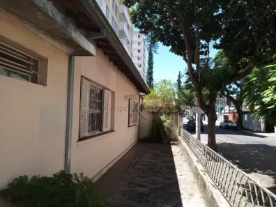 Casa com 3 Quartos à venda, 300m² no Vila Adyana, São José dos Campos