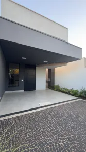 Casa com 3 Quartos à venda, 130m² no Plano Diretor Sul, Palmas
