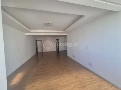 Apartamento com 3 Quartos para alugar, 150m² no Petrópolis, Natal