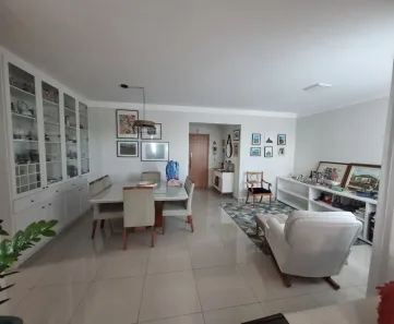 Apartamento com 3 Quartos à venda, 99m² no Santa Mônica, Uberlândia
