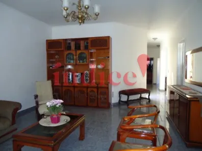 Casa com 3 Quartos à venda, 240m² no Parque dos Bandeirantes, Ribeirão Preto