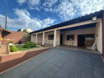 Casa com 3 Quartos à venda, 195m² no Brasília, Londrina