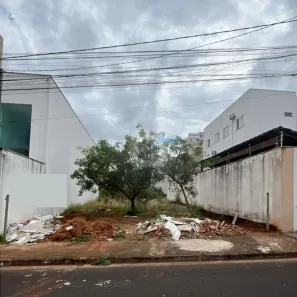 Lote/Terreno à venda, 250m² no Bosque dos Buritis, Uberlândia