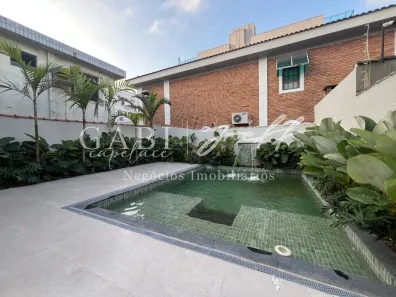 Casa com 3 Quartos à venda, 250m² no Embaré, Santos