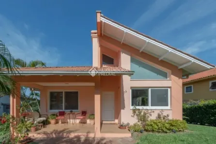 Casa de Condomínio com 3 Quartos à venda, 400m² no Campo Novo, Porto Alegre