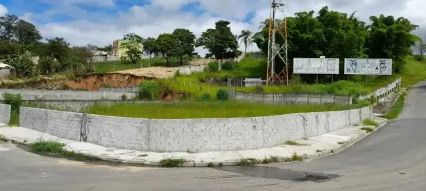 Lote/Terreno à venda, 627m² no Jardim Santa Tereza, Taubaté