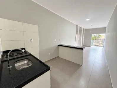 Casa com 1 Quarto para alugar, 30m² no Jardim Atlântico Central (Itaipuaçu), Maricá