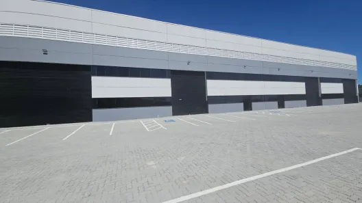 Sala Comercial para alugar, 2000m² no Eldorado, São José dos Campos