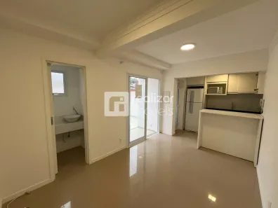 Apartamento com 1 Quarto para alugar, 86m² no Carvoeira, Florianópolis