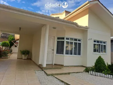 Casa com 3 Quartos à venda, 130m² no Centro, Palhoça