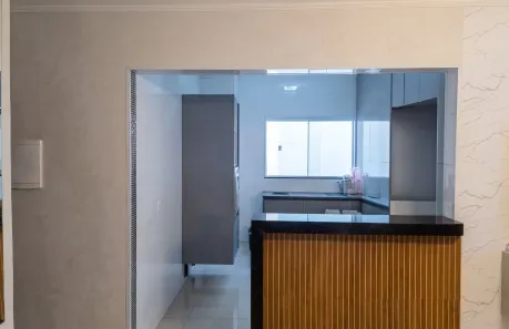 Casa com 3 Quartos à venda, 141m² no Jardim Patrícia, Uberlândia