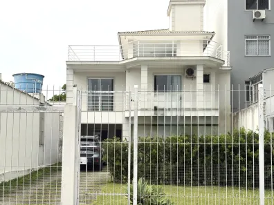 Casa com 4 Quartos à venda, 247m² no Barreiros, São José