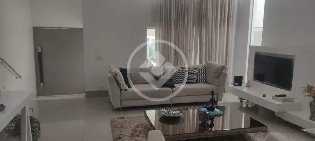 Casa de Condomínio com 3 Quartos à venda, 255m² no Nova Uberlândia, Uberlândia