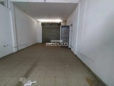 Ponto Comercial para alugar, 24m² no Bom Jesus, Uberlândia