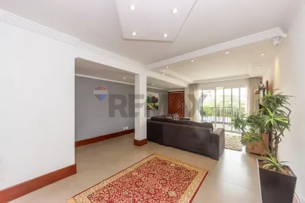 Sobrado com 3 Quartos à venda, 199m² no Jardim Textil, São Paulo