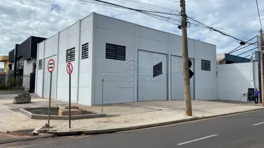Galpão/Depósito/Armazém para alugar, 310m² no Jardim Primavera, São José do Rio Preto