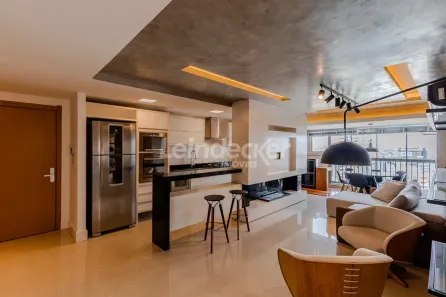 Apartamento com 1 Quarto para alugar, 86m² no Três Figueiras, Porto Alegre