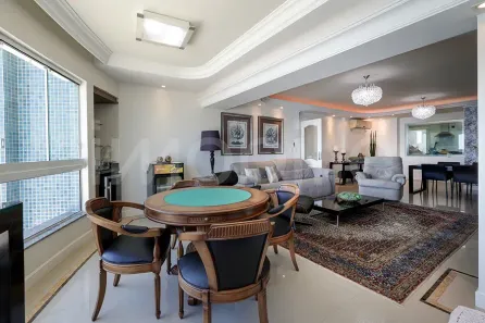 Apartamento com 3 Quartos à venda, 168m² no Centro, Balneário Camboriú